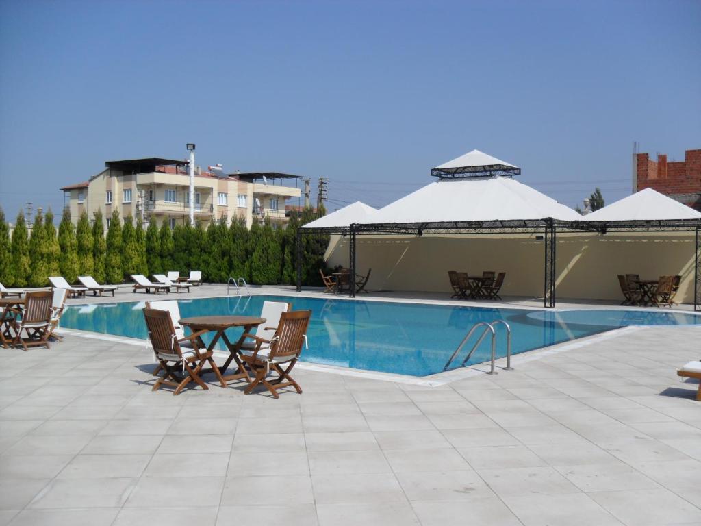 Palmcity Hotel Akhisar ภายนอก รูปภาพ